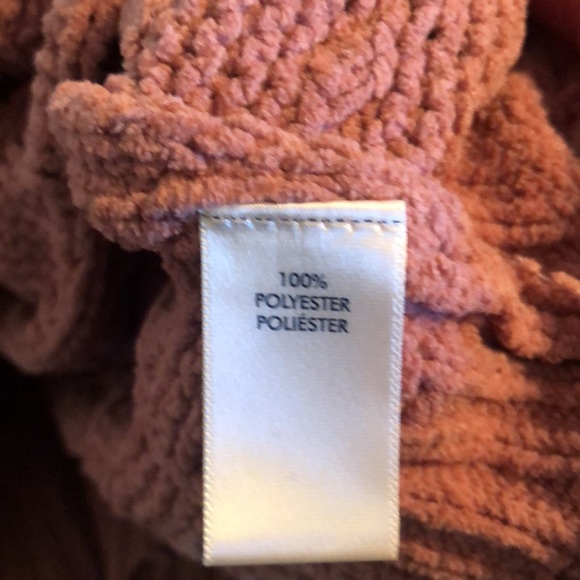 Woman’s Y2k BKE cable knit fall hooded mauve fringe distressed sweater - Picture 12 of 12